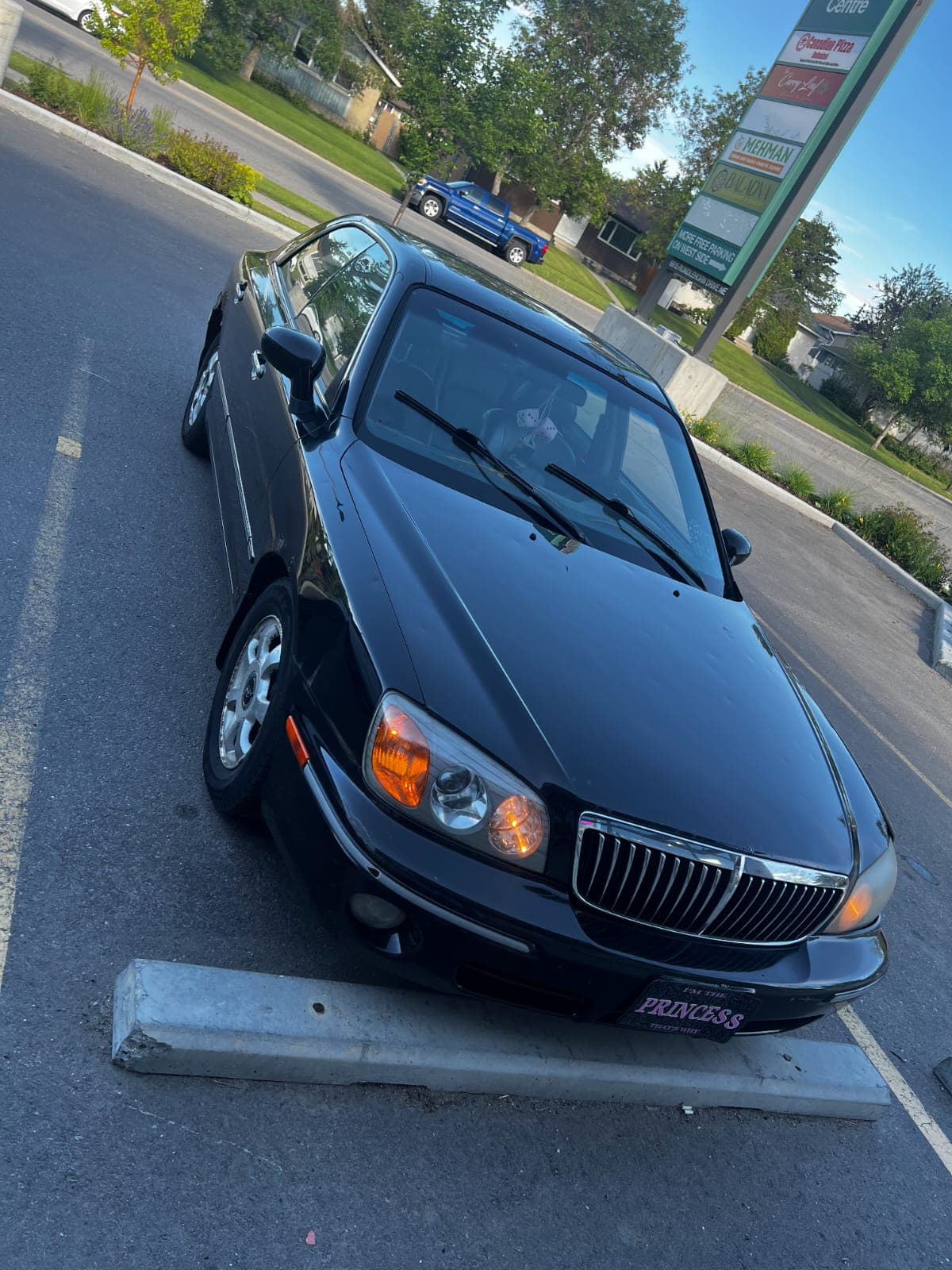Okotoks vehicle image 2